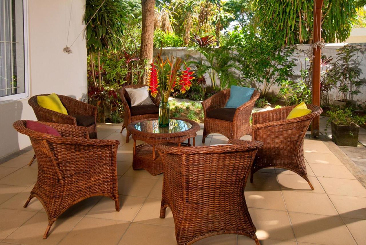Вілла Gardens Retreat Pereybere Beach Екстер'єр фото